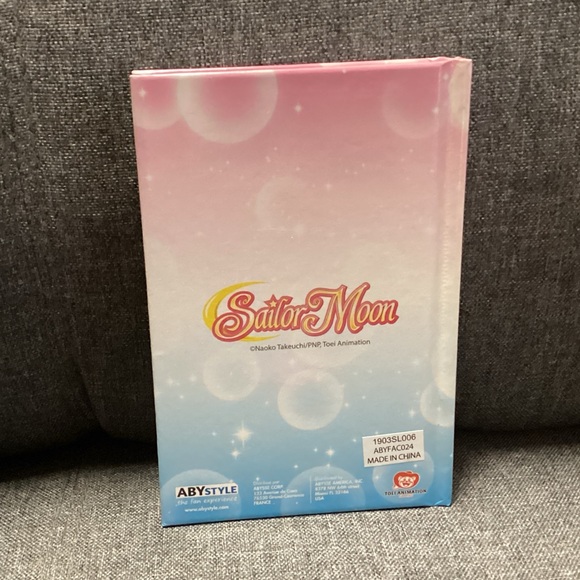 Sailor Moon Gift Set - Picture 8 of 12